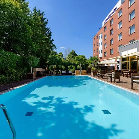 Ibis Medical Park 호텔 3*
