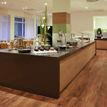 Ibis Medical Park 3*