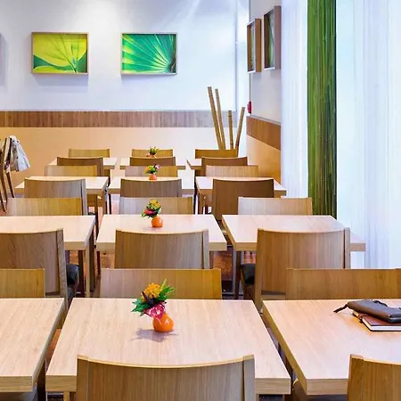 Hotel Ibis Medical Park